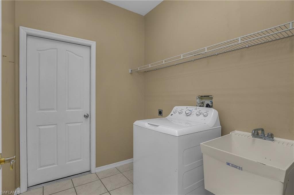 11082 LAKELAND CIR-17