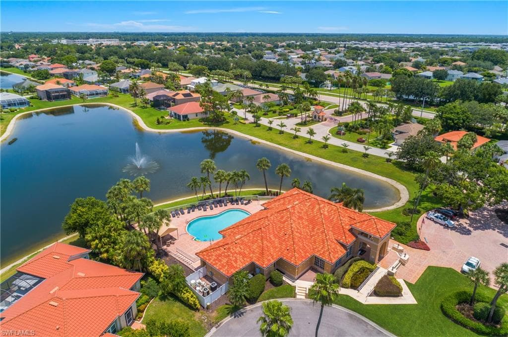 11082 LAKELAND CIR-35