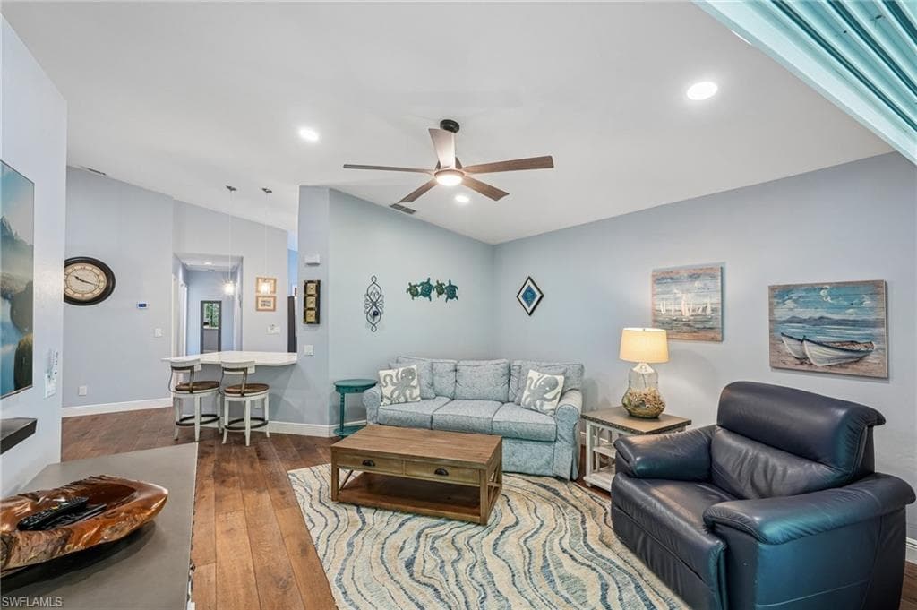 3710 Fieldstone BLVD 504-3