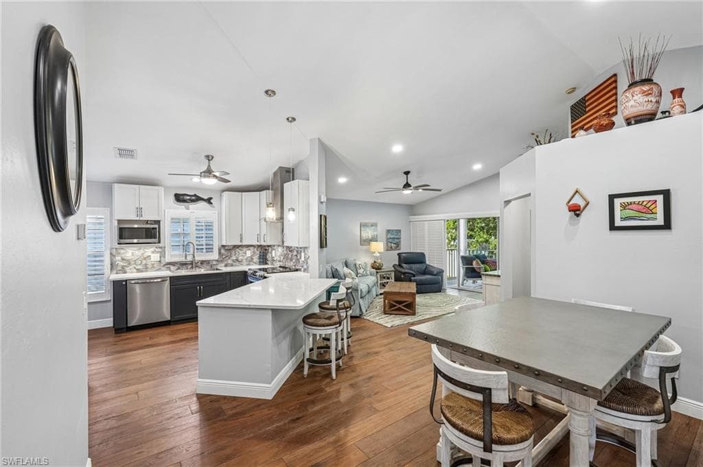 3710 Fieldstone BLVD 504-5
