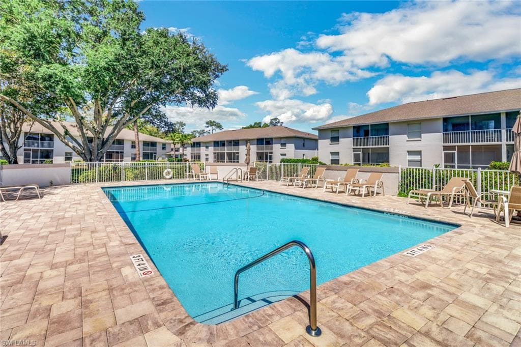 1358 Derbyshire CT F201-29