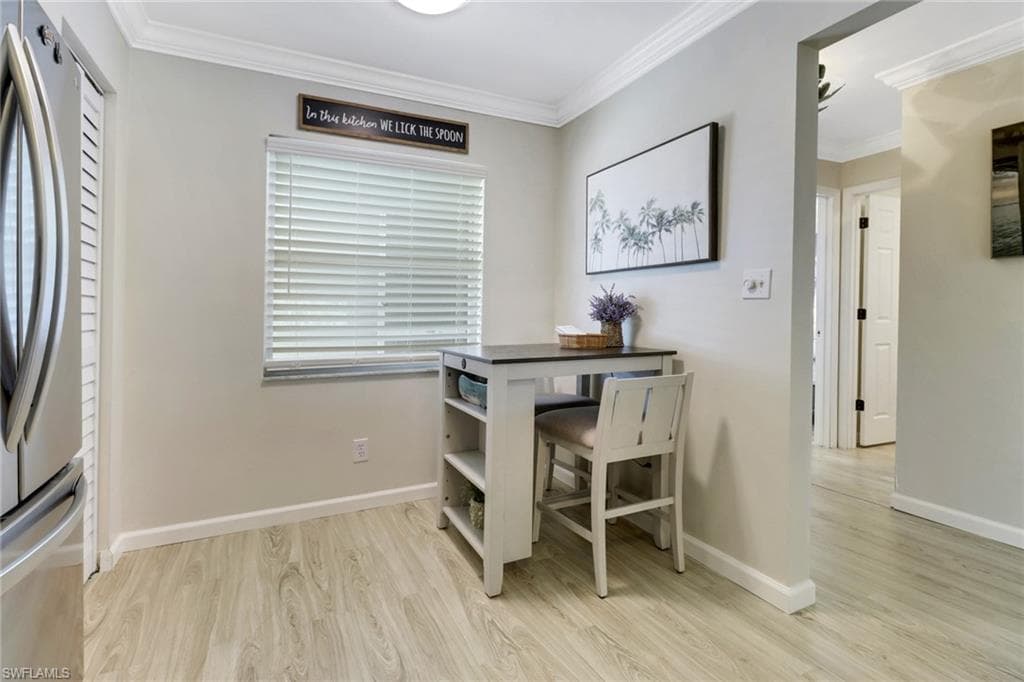 1358 Derbyshire CT F201-8