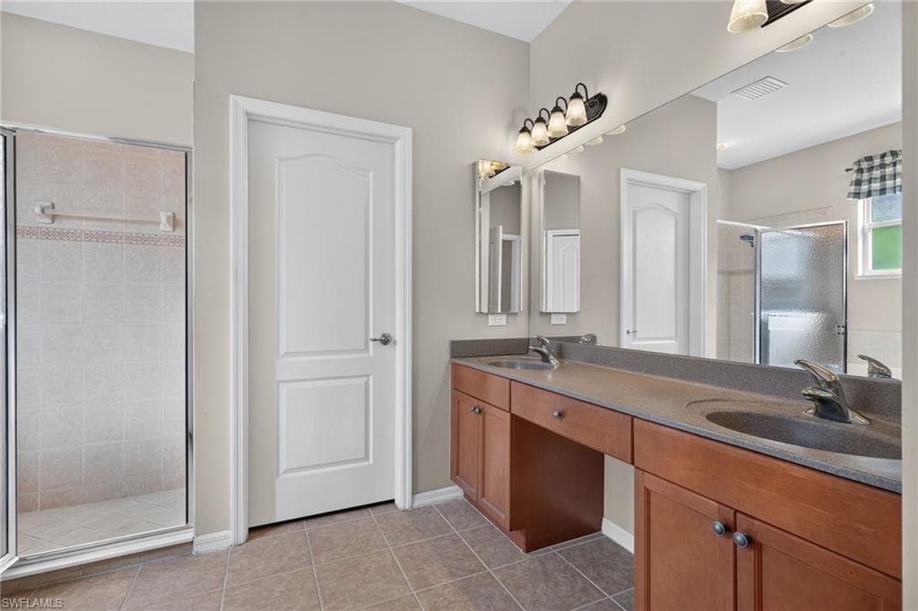 12755 Stone Tower LOOP-21