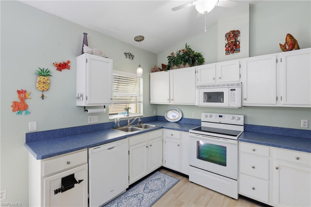 224 Benson ST-9