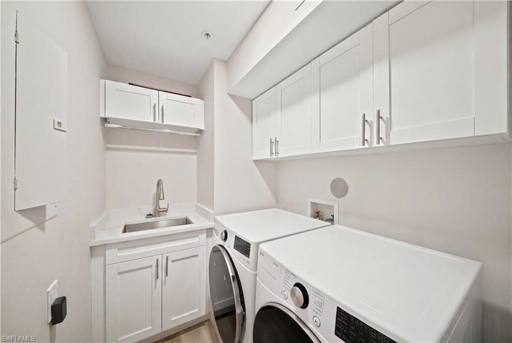 248 4th AVE S D201-30