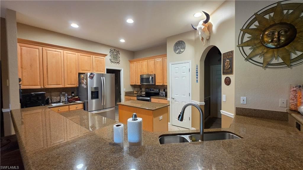 12810 Aston Oaks DR-4