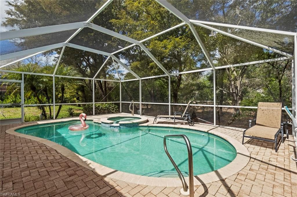 930 Moon Lake DR-22