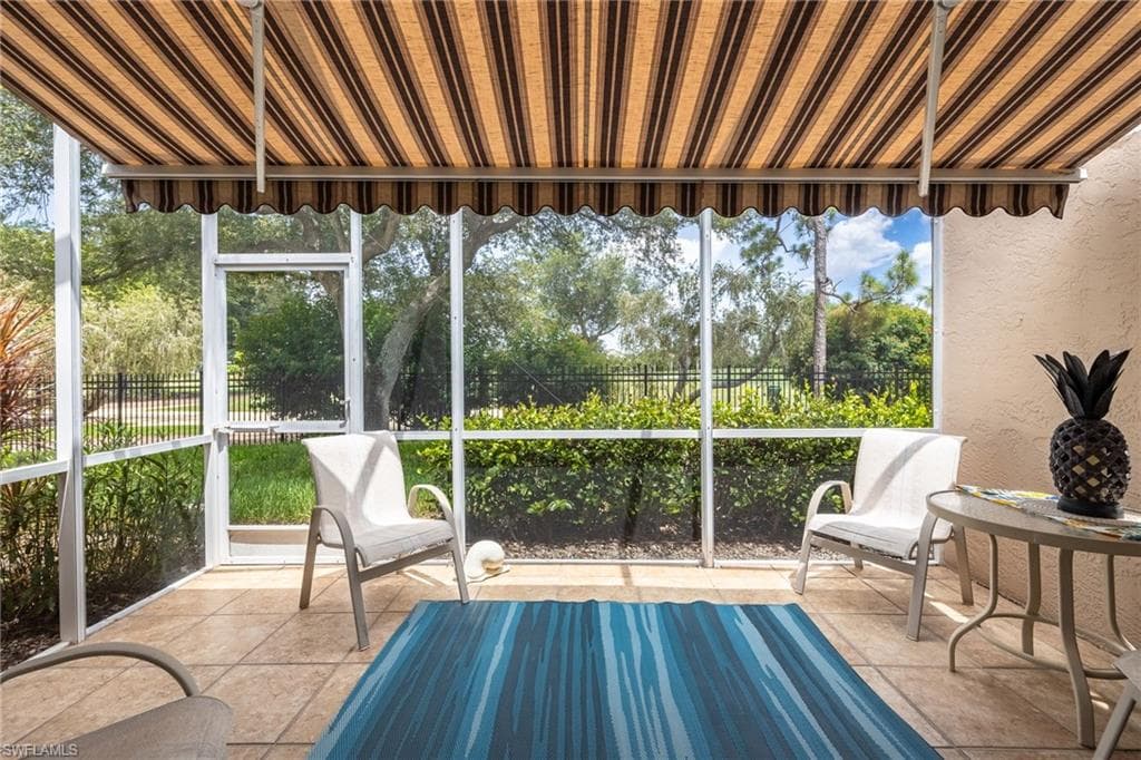 14233 Patty Berg DR-33