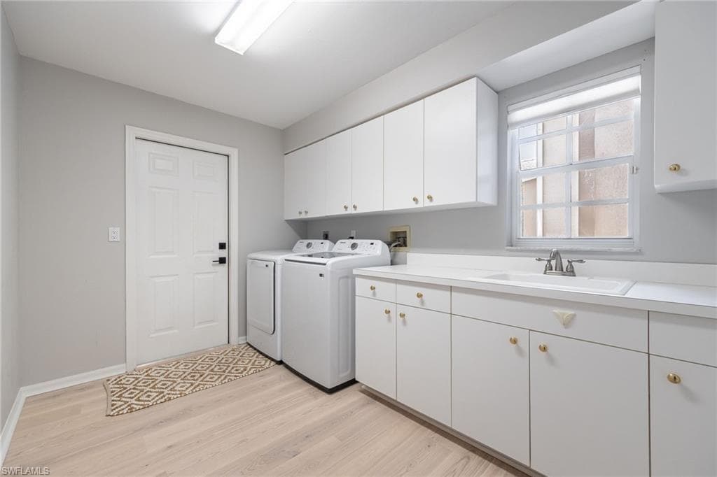 14233 Patty Berg DR-35