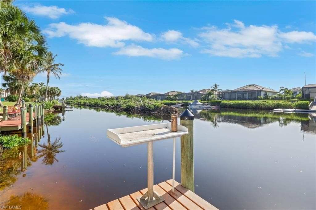 6085 Lake Front DR-22