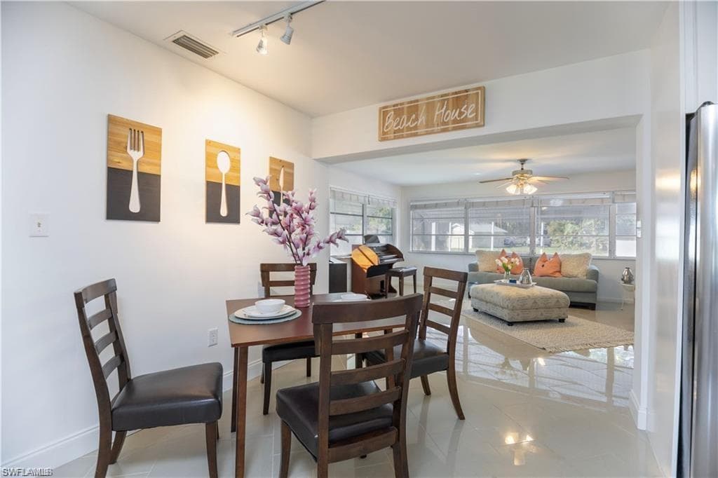 4584 San Antonio LN-4