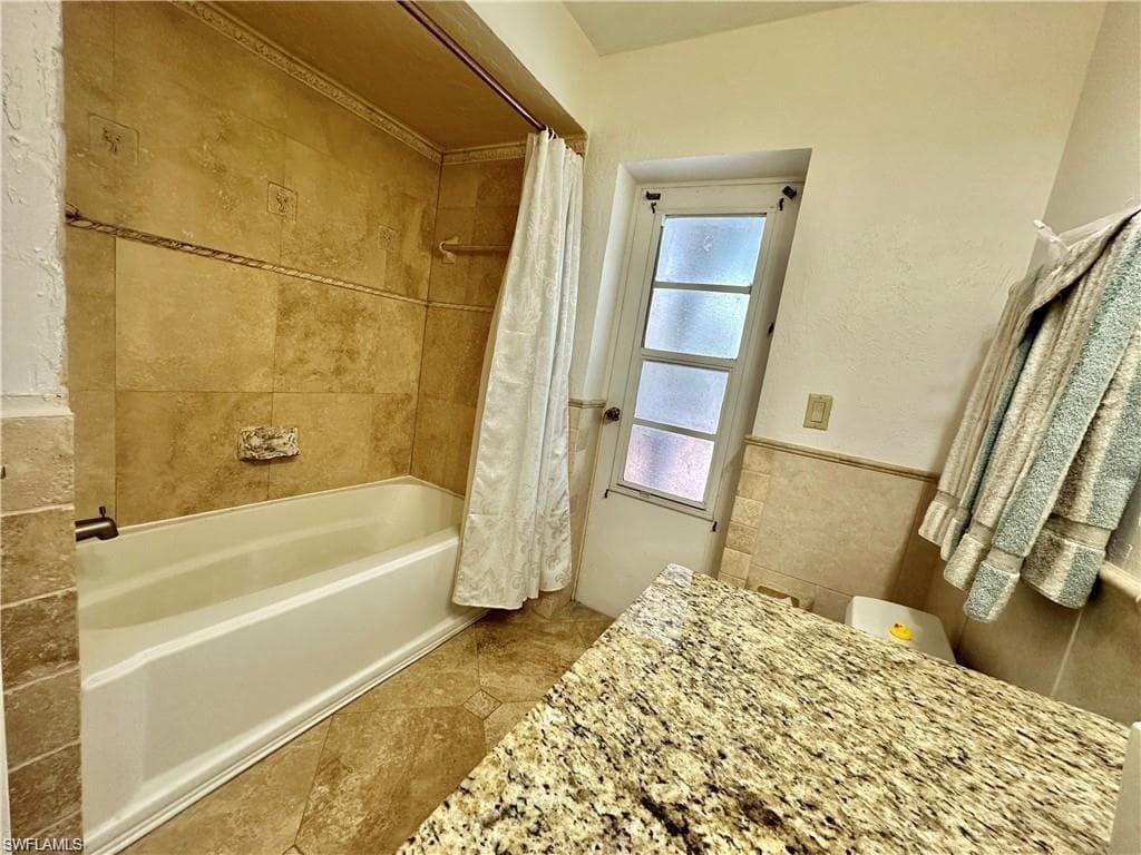 6113 Deer RUN-29