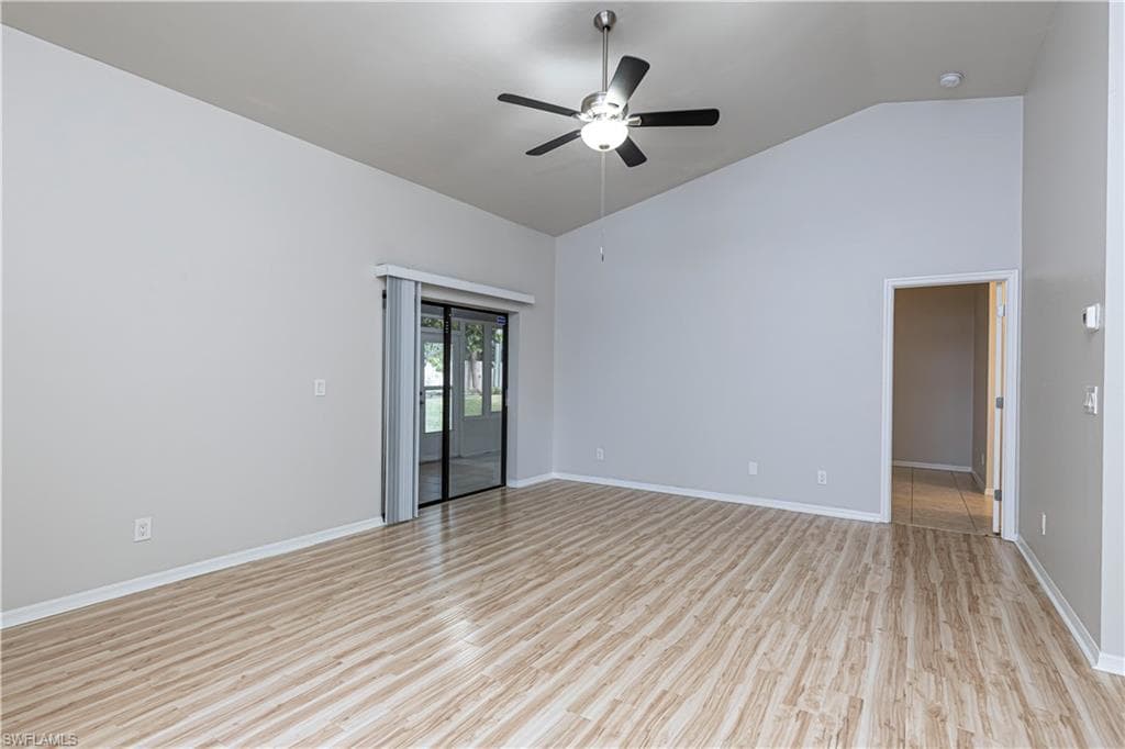 13114 Regent CIR-9