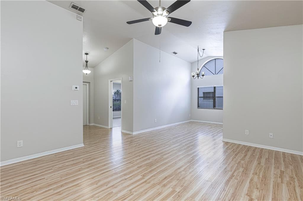 13114 Regent CIR-11