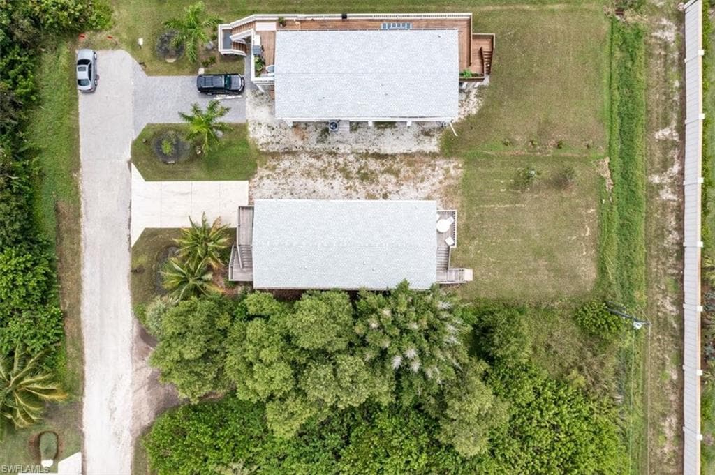 3260 Woodside AVE-28