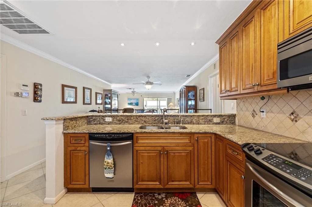 7008 Foxfire DR-7