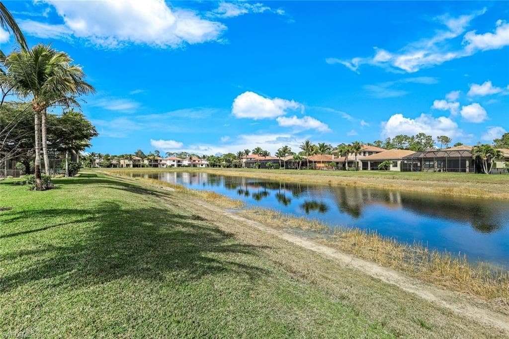 3224 Pacific DR-27
