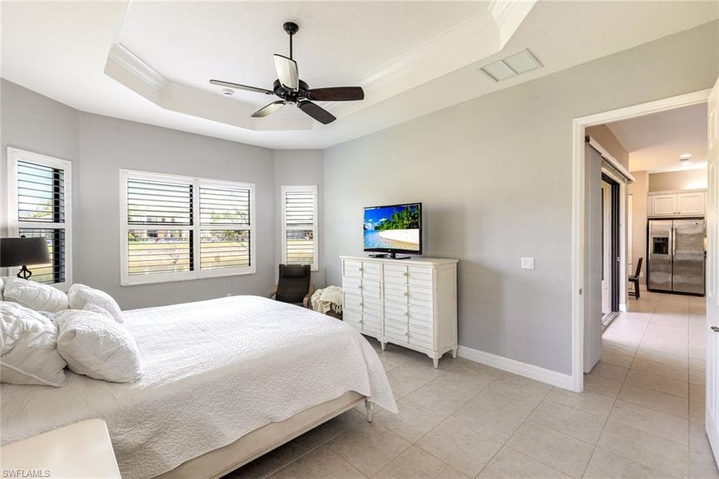 3224 Pacific DR-16