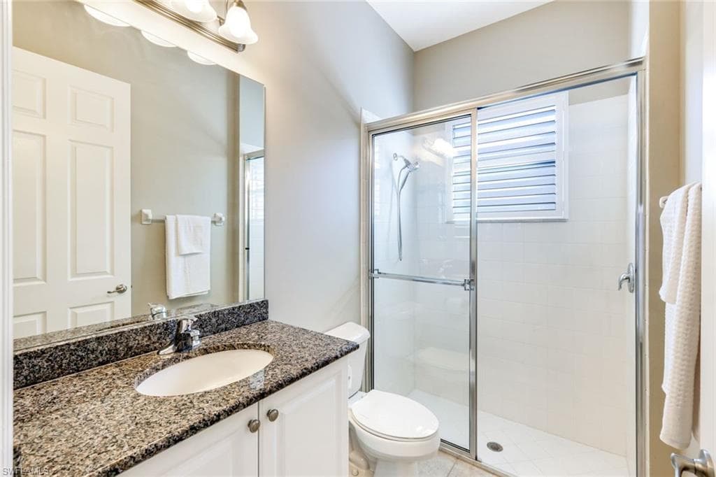 3224 Pacific DR-24