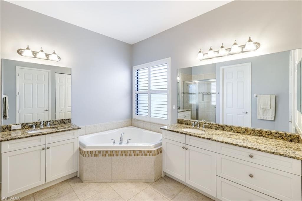 3224 Pacific DR-18