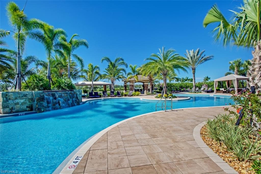 3224 Pacific DR-39