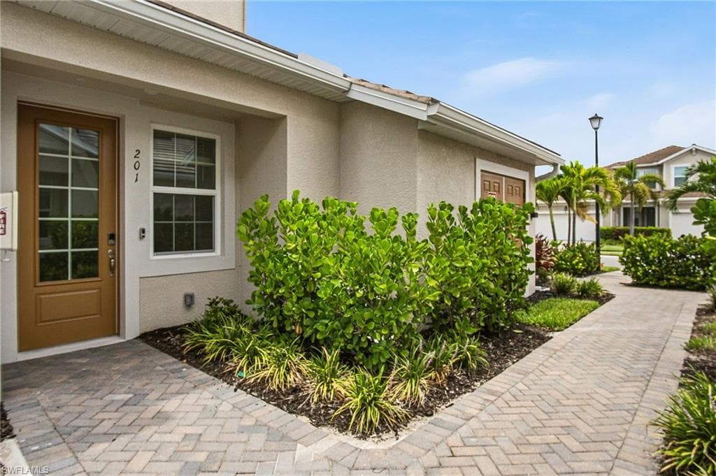 4646 Arboretum CIR 201-26
