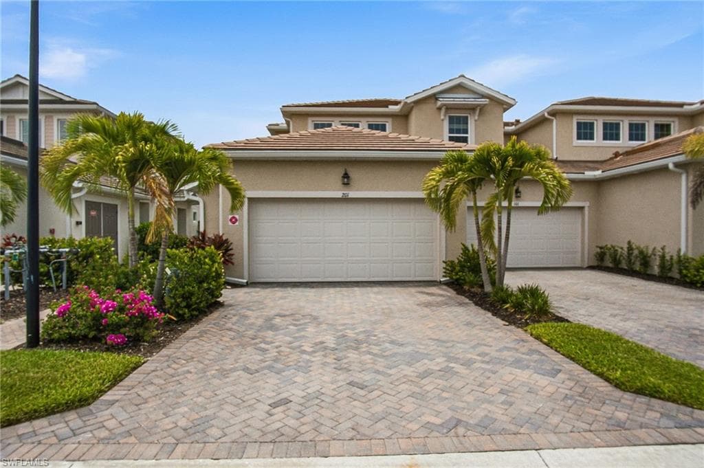 4646 Arboretum CIR 201-9
