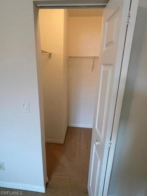 9528 Brookville CT-16