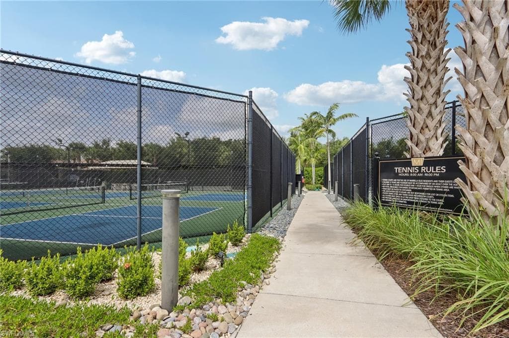 13783 Luna DR-40