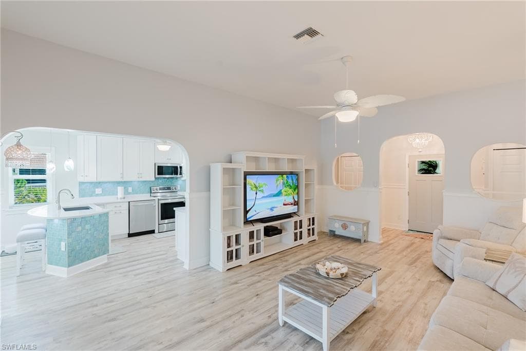 10810 Habitat CIR-23