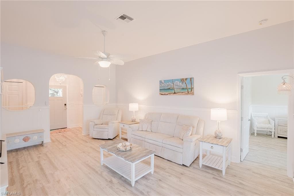10810 Habitat CIR-22