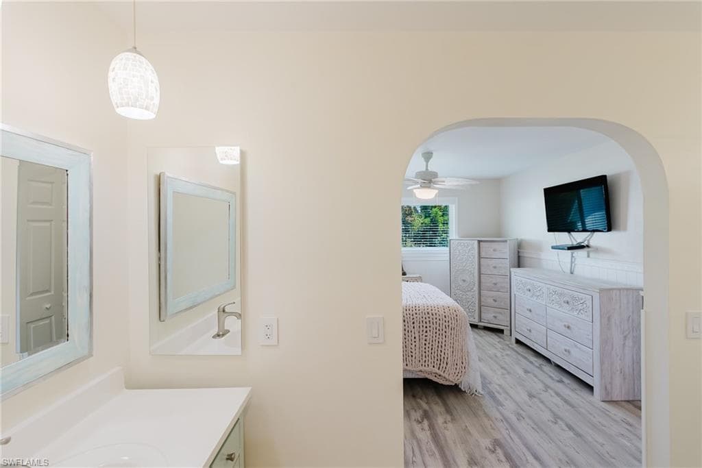 10810 Habitat CIR-37
