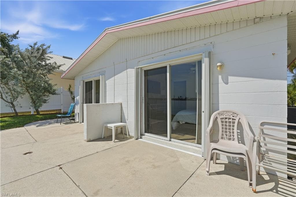 2498 Bayshore DR-12