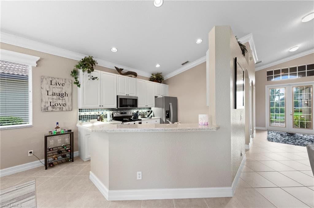 15586 Alton DR-14