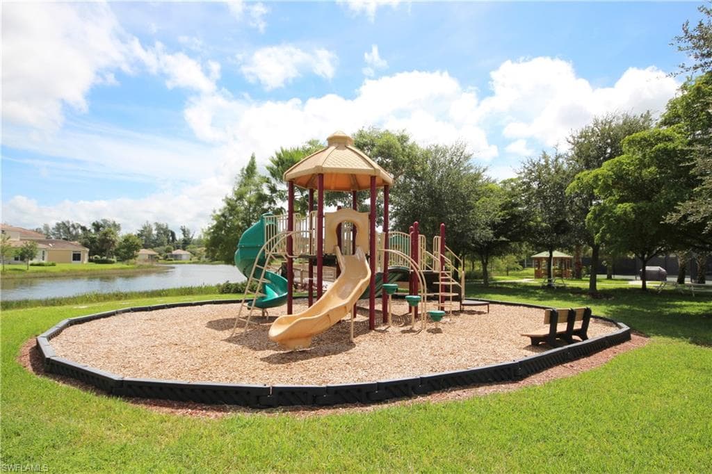 15586 Alton DR-45