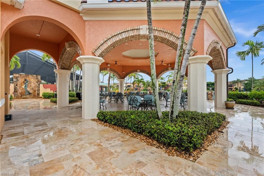 8641 Piazza Del Lago CIR 201-38