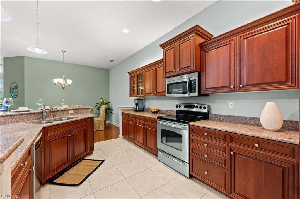 8641 Piazza Del Lago CIR 201-15