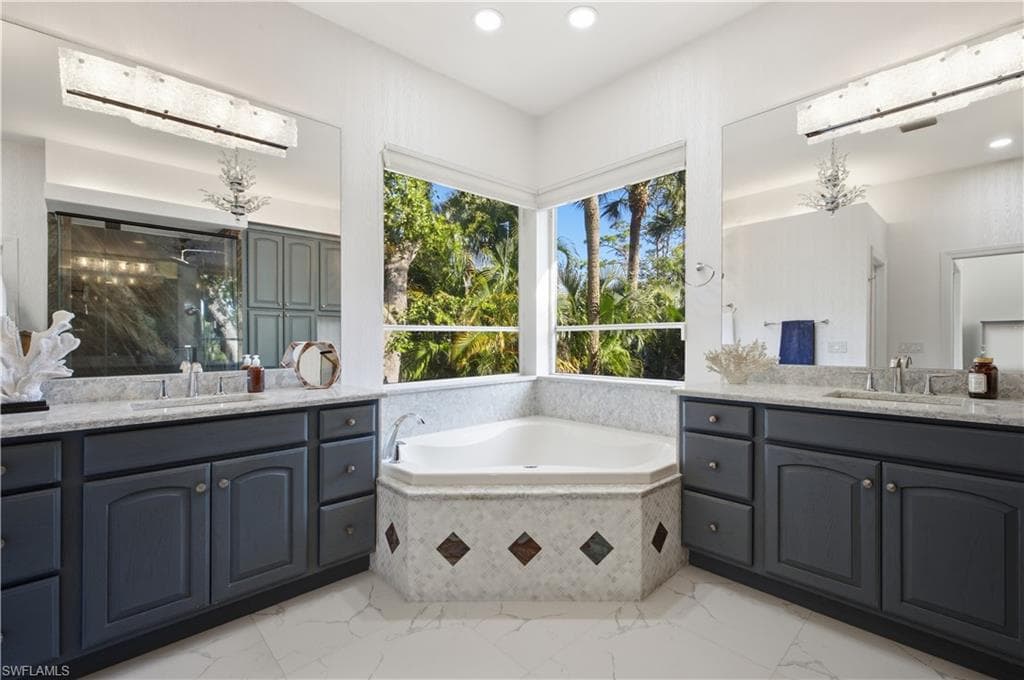 27231 Lakeway CT-20
