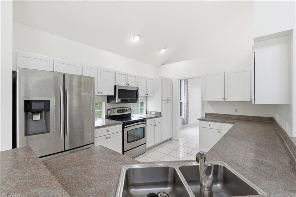 17841 Bermuda Dunes DR-12