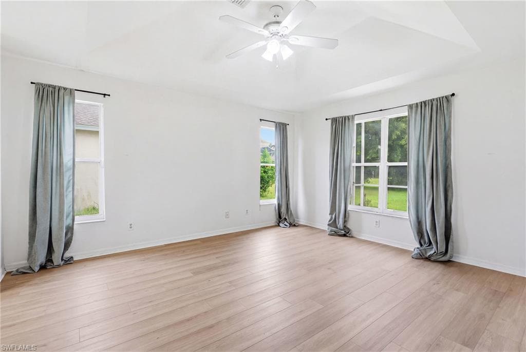 17841 Bermuda Dunes DR-19