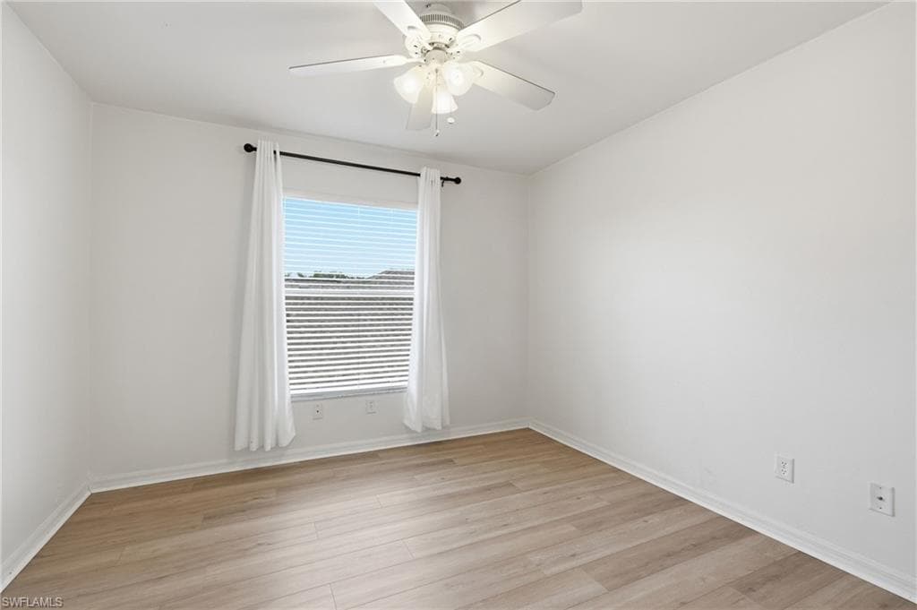 17841 Bermuda Dunes DR-29