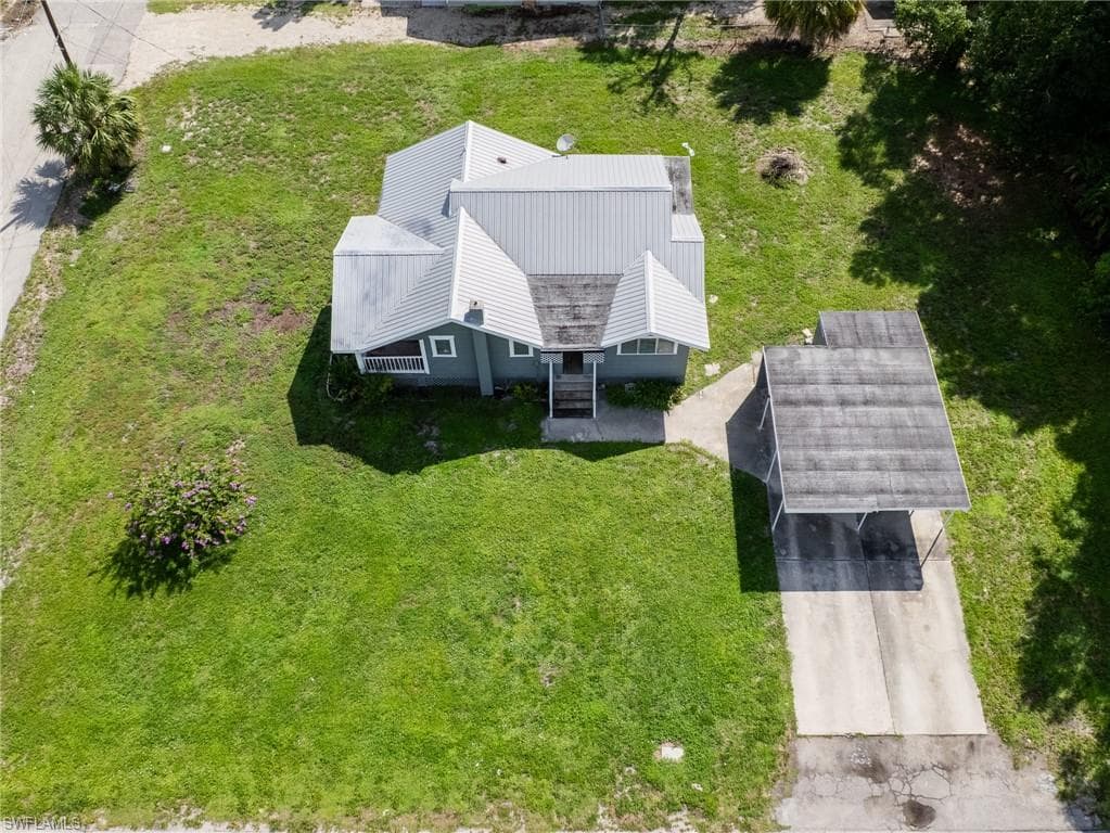 3802 Seminole AVE-27