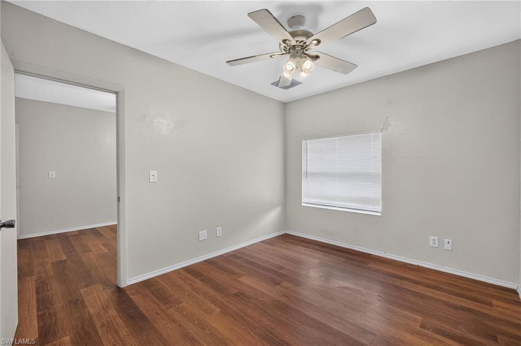 17565 Lee RD-19