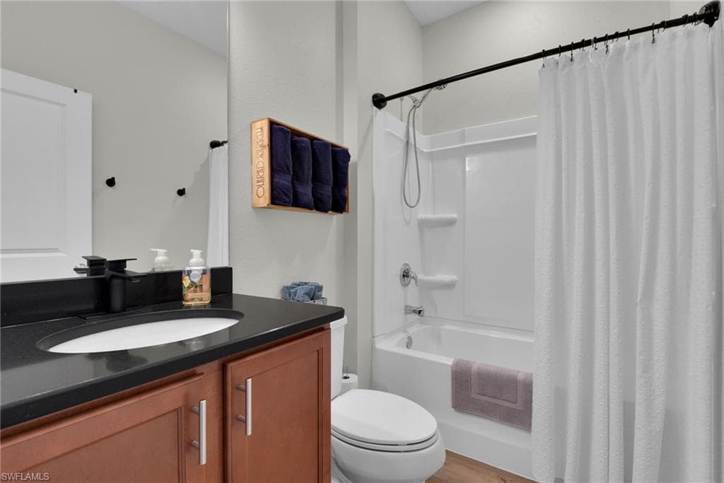 17303 Gulf Preserve DR-20