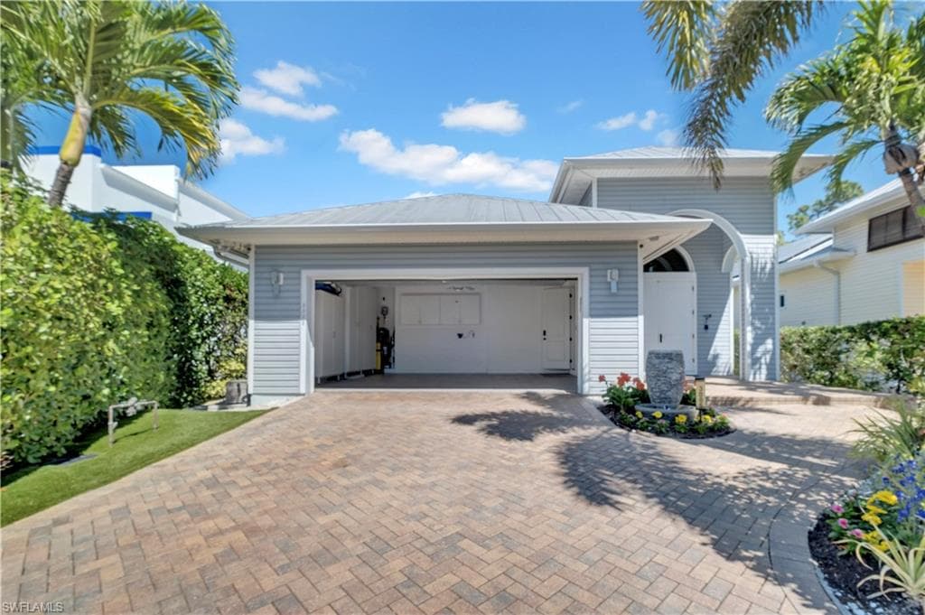 3005 Coco AVE-2