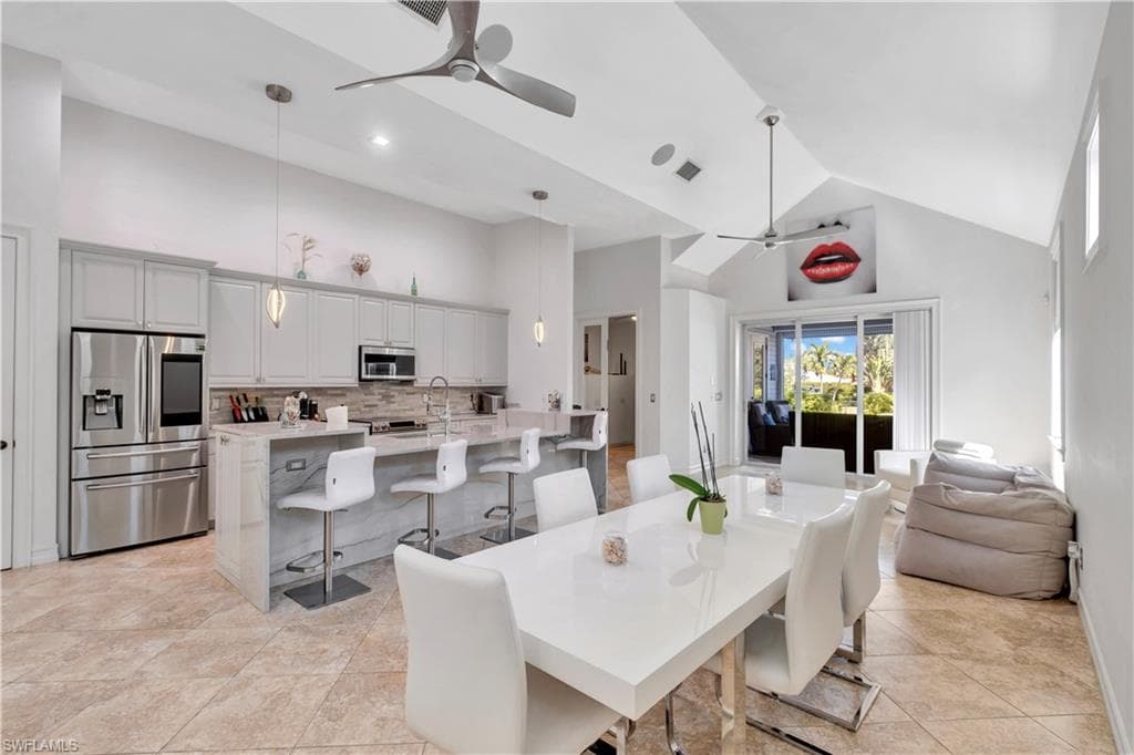 3005 Coco AVE-31