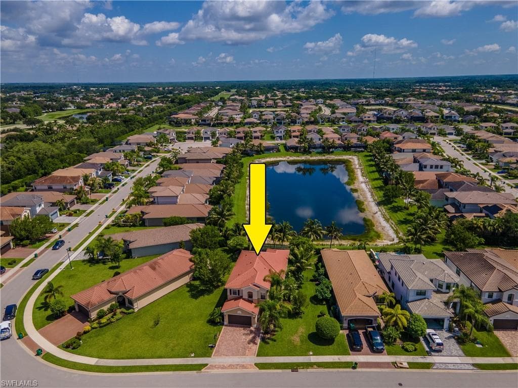 4347 Aurora ST-2