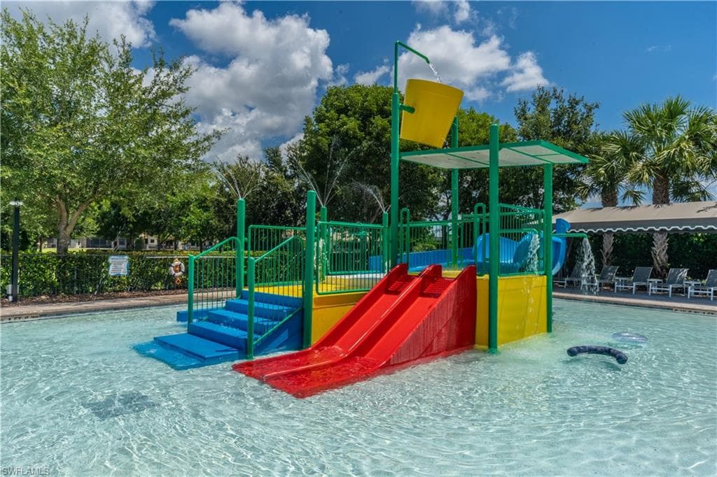 4347 Aurora ST-46