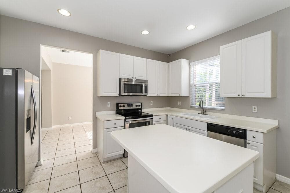8976 Cypress Preserve PL-7