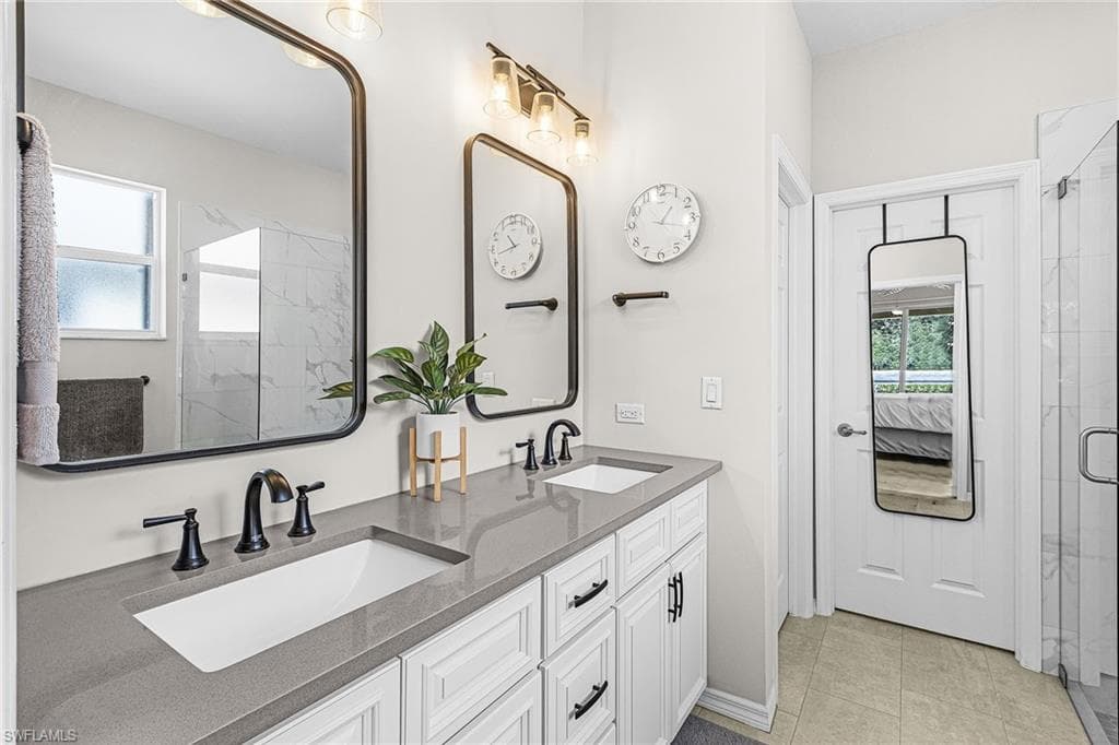 9262 Palm Island CIR-22